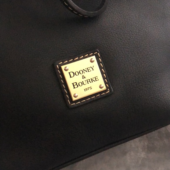 Black Drawstring Dooney & Bourke - Picture 3 of 16